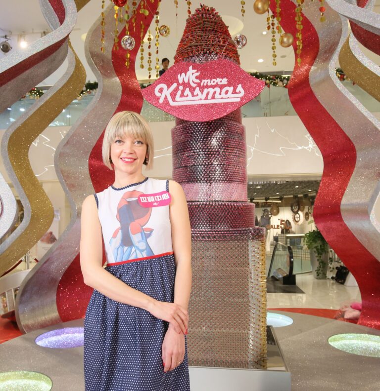 DIDŽIAUSIA PASAULYJE LŪPDAŽIŲ SKULPTŪRA