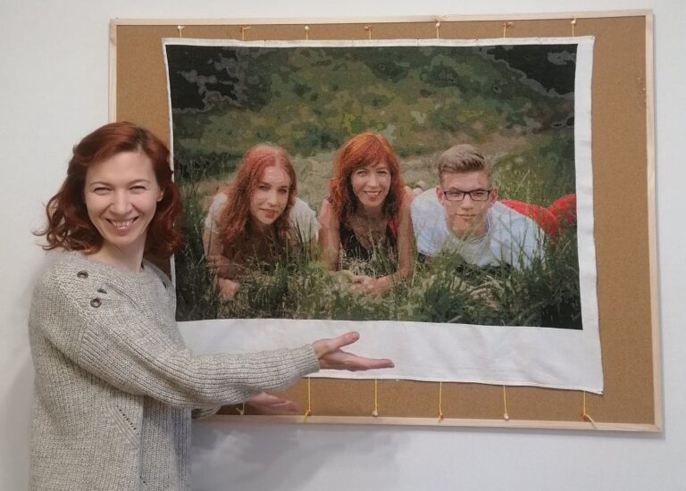 Didžiausias kryželiais siuvinėtas portretas ir daugiausia kryželių siuvinėtame paveiksle