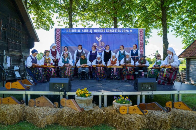 Ilgiausiai trukęs kanklių muzikos koncertas
